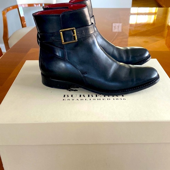 Burberry Shoes - 100% Authentic Burberry boots. Size 8.5